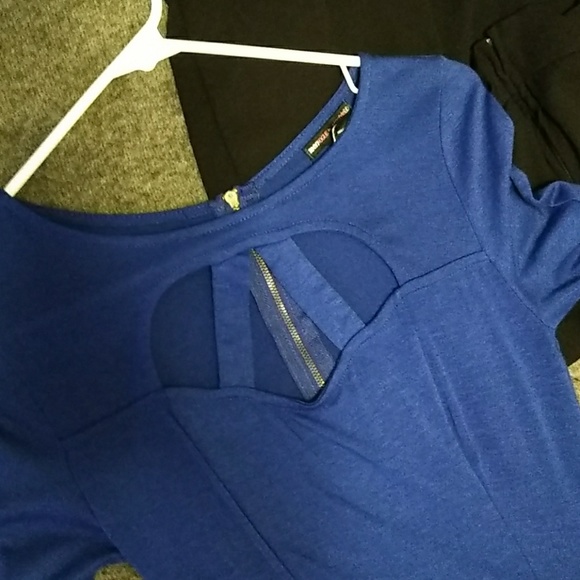 Dress - Picture 2 of 4